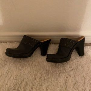 Leather mules/söfft brand/ size 6
